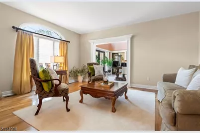 9 Woodland Ct, Wayne, NJ 07470 - Photo 7