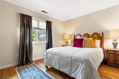 9 Woodland Ct, Wayne, NJ 07470 - Photo 19