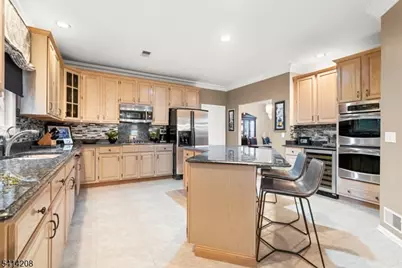 9 Woodland Ct, Wayne, NJ 07470 - Photo 3