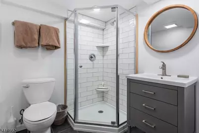 125 Meadowbrook Ave, Wanaque, NJ 07465 - Photo 29