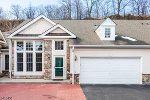 7 Graphite Dr, Woodland Park, NJ 07424 - Photo 27