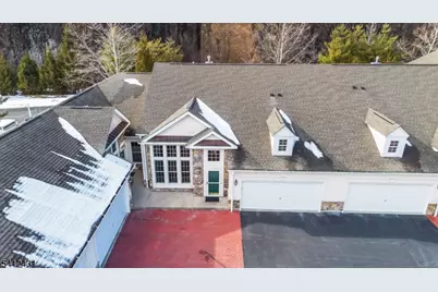 7 Graphite Dr, Woodland Park, NJ 07424 - Photo 3