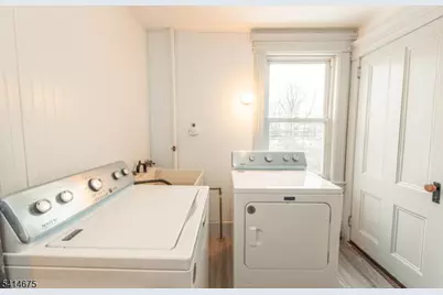 66 Park Ave, Caldwell, NJ 07006 - Photo 29