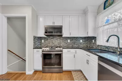 871 Tabor Rd, Parsippany, NJ 07950 - Photo 7