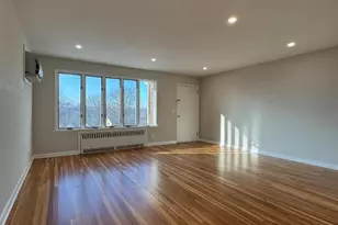 639 Oakdene Ave, Ridgefield, NJ 07657 - Photo 3