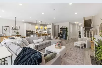 24 Aspen Dr, Cedar Grove Twp., NJ 07009 - Photo 5