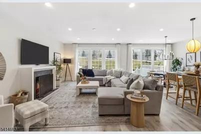 24 Aspen Dr, Cedar Grove Twp., NJ 07009 - Photo 7