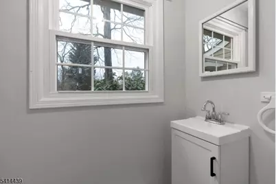 1 Crest Dr, Bernards Township, NJ 07920 - Photo 15