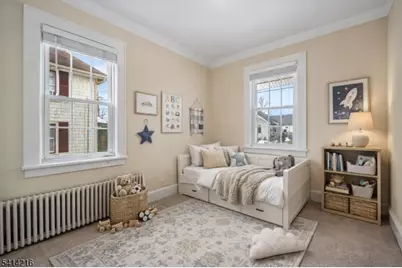 239 Washington St, Berkeley Heights Township, NJ 07922 - Photo 13