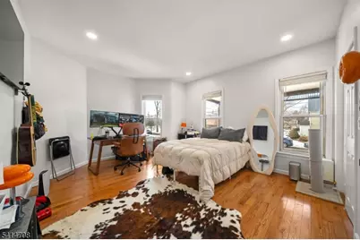 31 Park Ave, Dumont, NJ 07628 - Photo 5