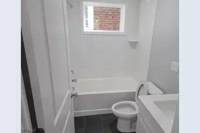 122 Rose Ter, Newark, NJ 07108 - Photo 5