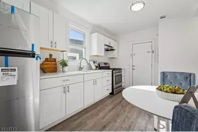 9 Wheeler St #2, Montclair, NJ 07042 - Photo 5