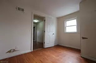 273 S 18th St, Newark, NJ 07103 - Photo 15