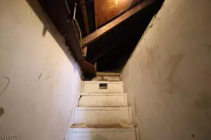 273 S 18th St, Newark, NJ 07103 - Photo 23