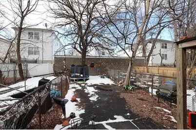 273 S 18th St, Newark, NJ 07103 - Photo 29