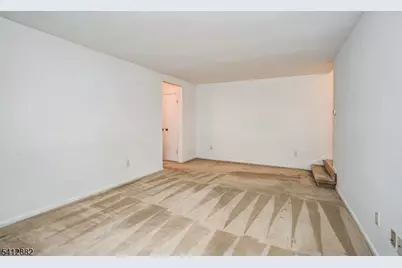 15H Kensington Rd, Chatham Township, NJ 07928 - Photo 7