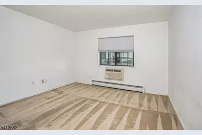 15H Kensington Rd, Chatham Township, NJ 07928 - Photo 11