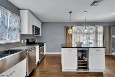 4 Korwel Ct, West Orange Township, NJ 07052 - Photo 17