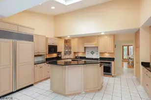 8 Union Hill Rd, Denville, NJ 07834 - Photo 17