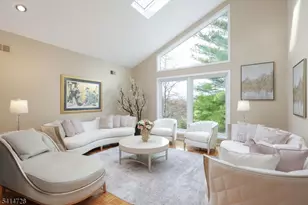 8 Union Hill Rd, Denville, NJ 07834 - Photo 5