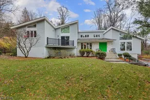 8 Union Hill Rd, Denville, NJ 07834 - Photo 1