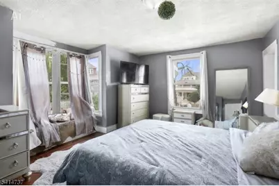 129 Greenwood Ave, East Orange, NJ 07017 - Photo 1