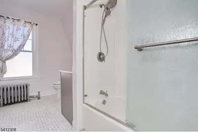 331 Rea Ave, Hawthorne, NJ 07506 - Photo 19