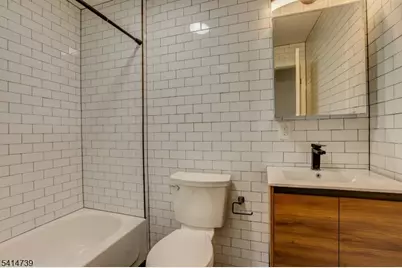 623 38th St, Union City, NJ 07087 - Photo 15