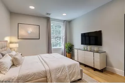 623 38th St, Union City, NJ 07087 - Photo 13