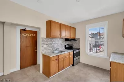 23 Washington Ter, East Orange, NJ 07017 - Photo 7