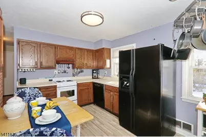 1314 Wood Valley Rd, Mountainside, NJ 07092 - Photo 13