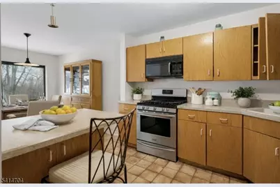 1462 Stephanie Dr, North Caldwell, NJ 07006 - Photo 5