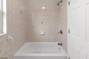 139 Inslee Pl, Elizabeth, NJ 07206 - Photo 11