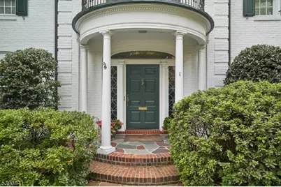 1 Slope Drive, Millburn, NJ 07078 - Photo 3