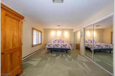 11 Cerone Ct, West Orange Township, NJ 07052 - Photo 13