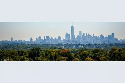 5 Roosevelt Pl #2B, Montclair Twp., NJ 07042 - Photo 17