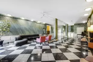 5 Roosevelt Pl, Montclair Twp., NJ 07042 - Photo 13