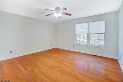 271 Dochery Pl, Franklin Township, NJ 08873 - Photo 15