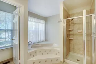 271 Dochery Pl, Franklin Township, NJ 08873 - Photo 17