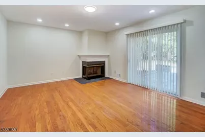 271 Dochery Pl, Franklin Township, NJ 08873 - Photo 11