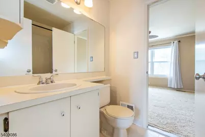 345 Gettysburg Way, Lincoln Park, NJ 07035 - Photo 21