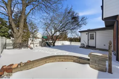 60 Rollins Ave, Clifton, NJ 07011 - Photo 31