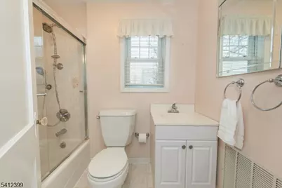 438 Mount Prospect Ave, Clifton, NJ 07012 - Photo 17