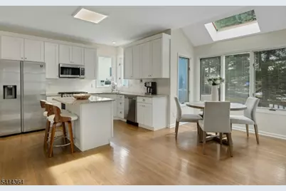 48 Glen Eagles Rd, Washington Township, NJ 07882 - Photo 5