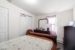 61 Holsman St, Paterson, NJ 07522 - Photo 17