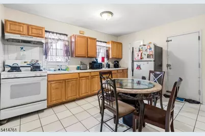 61 Holsman St, Paterson, NJ 07522 - Photo 13