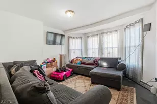 61 Holsman St, Paterson, NJ 07522 - Photo 15