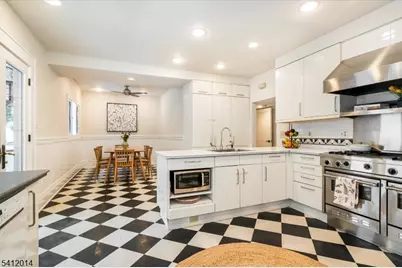 148 Highland Ave, Montclair, NJ 07042 - Photo 19