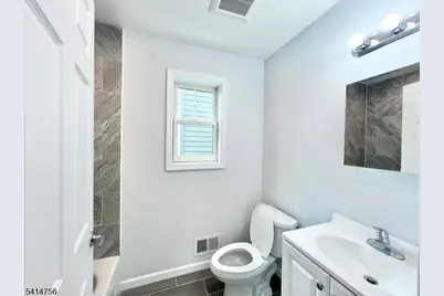 40 Read St, Newark, NJ 07105 - Photo 7