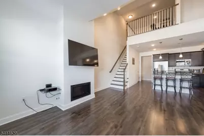 104 Autumn Ct, Little Falls Township, NJ 07424 - Photo 3